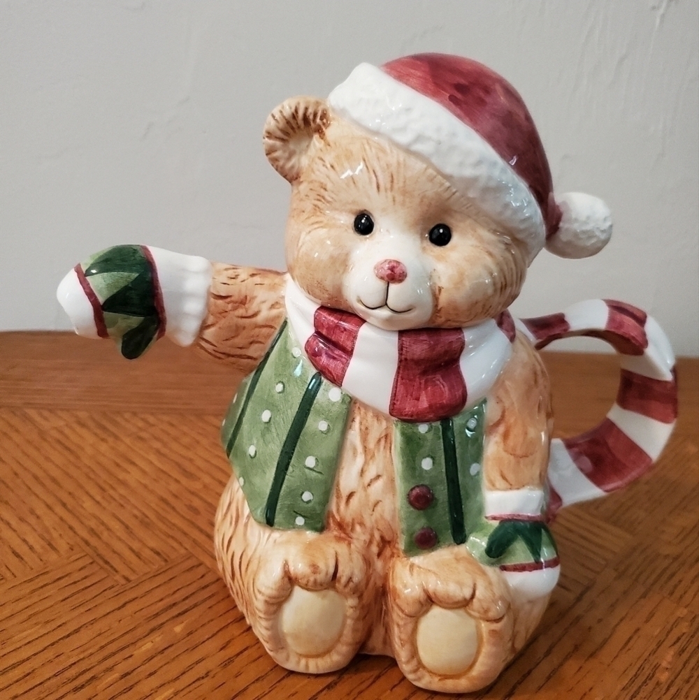 Vintage 1994 Brite Star MFG Co. USA Teddy Bear Christmas Teapot